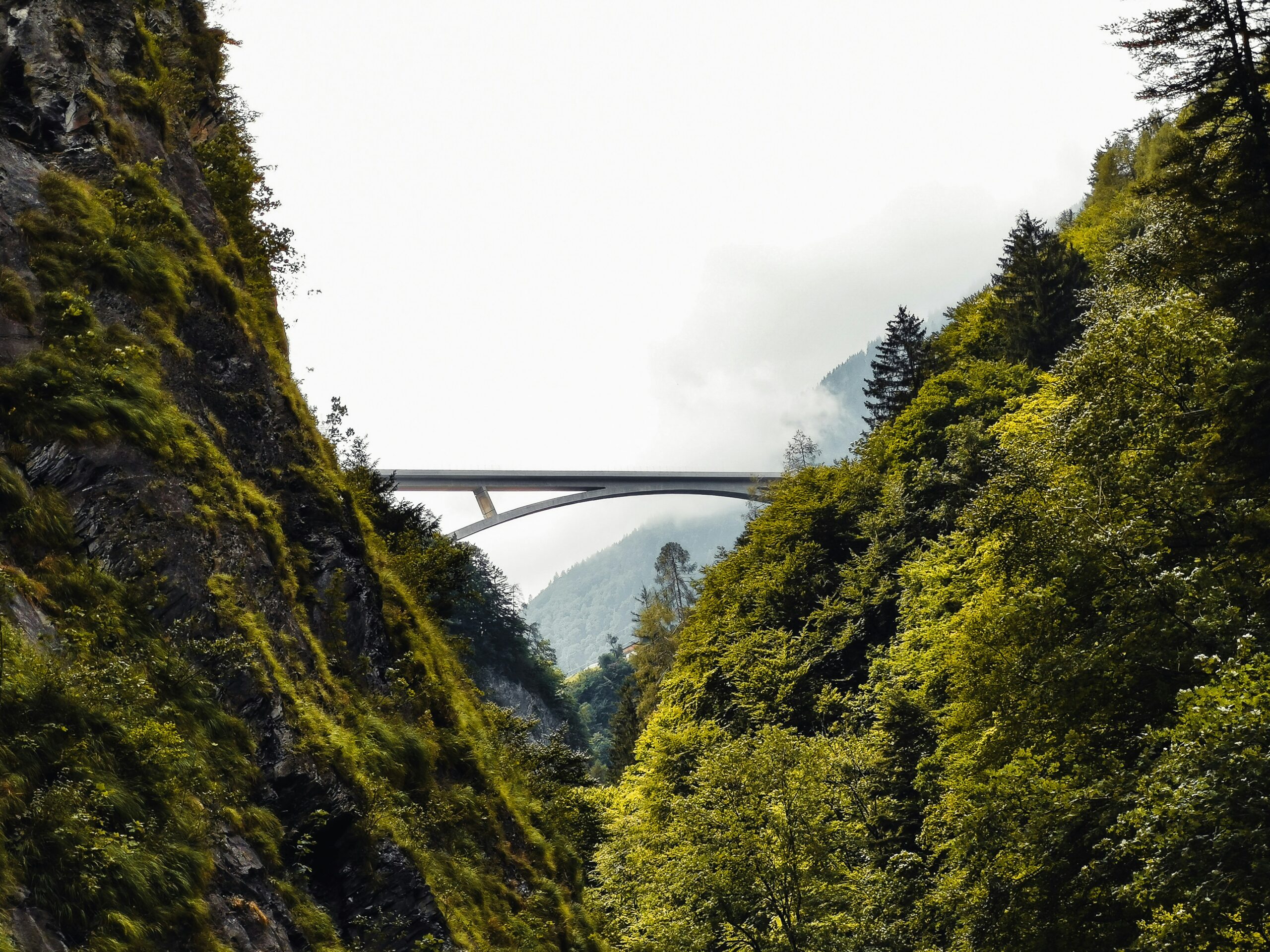 yves-moret-UvKHEkw1CYg-unsplash yves moret UvKHEkw1CYg unsplash